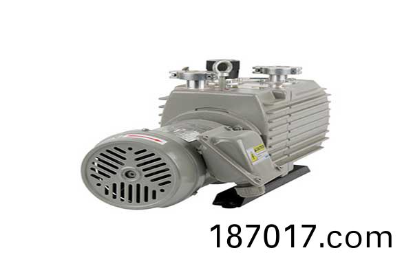 螺桿(gan)皷(gu)風機(ji)